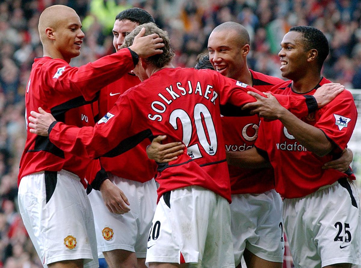 Ole-Gunnar-Solskjaer-SOLKSJAER-jersey.jpg